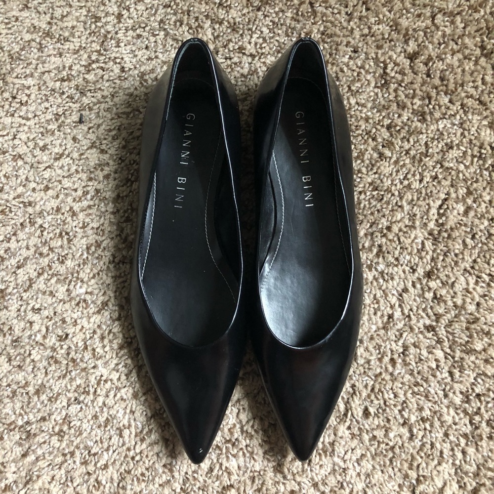Women Gianni Bini Flats